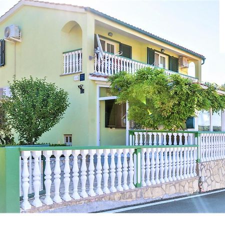 Apartment Pelicaric Sali Dugi Otok Exterior foto